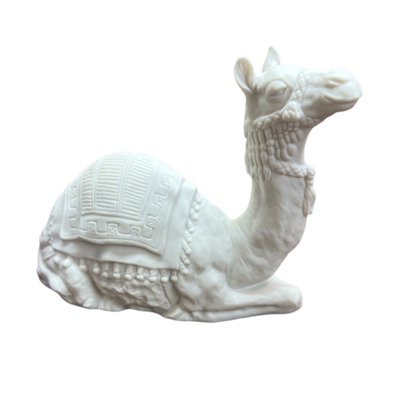 VTG AVON 1984 NATIVITY COLLECTIBLE "THE CAMEL" - Picture 2 of 6